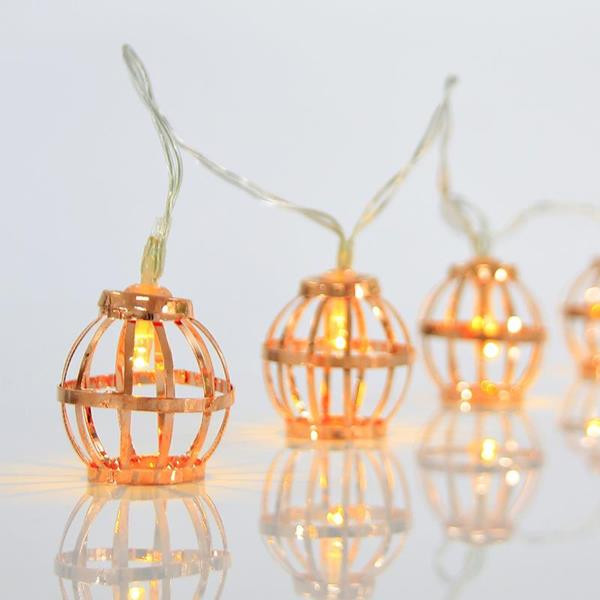 LED světelný řetěz se zlatými kovovými lucernami, barva teplá bílá, 10 ks